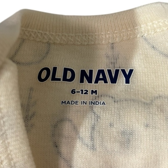 BABY - ONESIE - 5 PACK - NWT OR NWOT - SIZES 3-6 MONTHS and 6-12 MONTHS - B19 - Picture 8 of 12